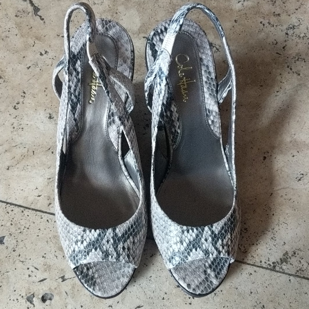 COLE HAAN snake skin wedges